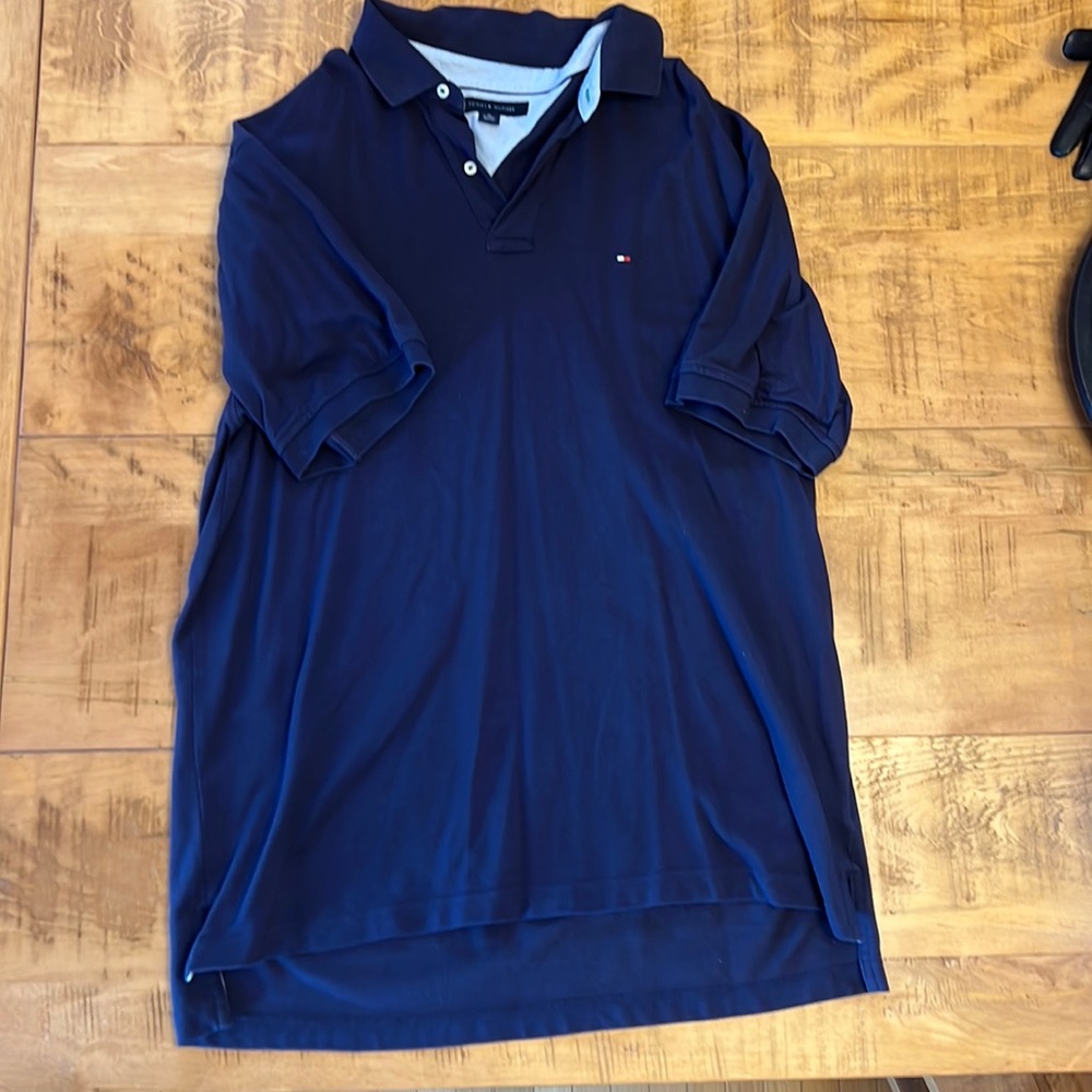 Men’s short sleeve polo shirt, excellent condition